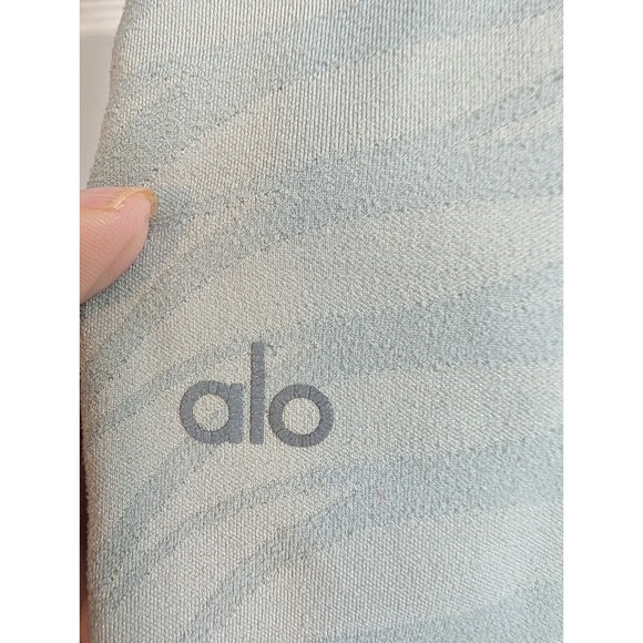 Alo Yoga Pistachio Waves Print High 7/8 Length Waist Leggings Women's 23Wx30L - Picture 6 of 8